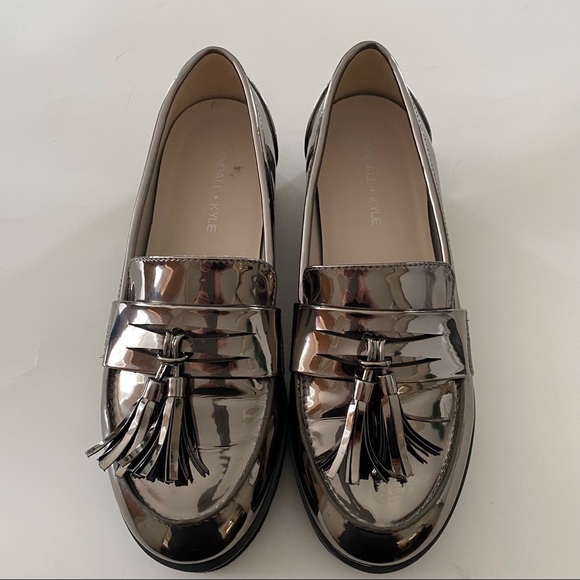 Kendall & Kylie Wide Benedict Tassel Loafers  Size 9 1/2 - Picture 2 of 9